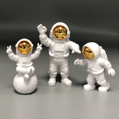 Astronaut Figures Toys Set of 3 Figures Height-10 to 8CM| Astro Set of 3